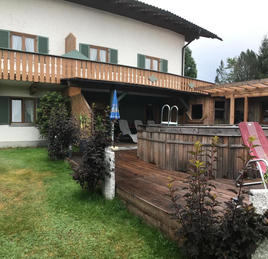 Zur Neuen Post Landgasthof Herzogsreut Buitenkant foto