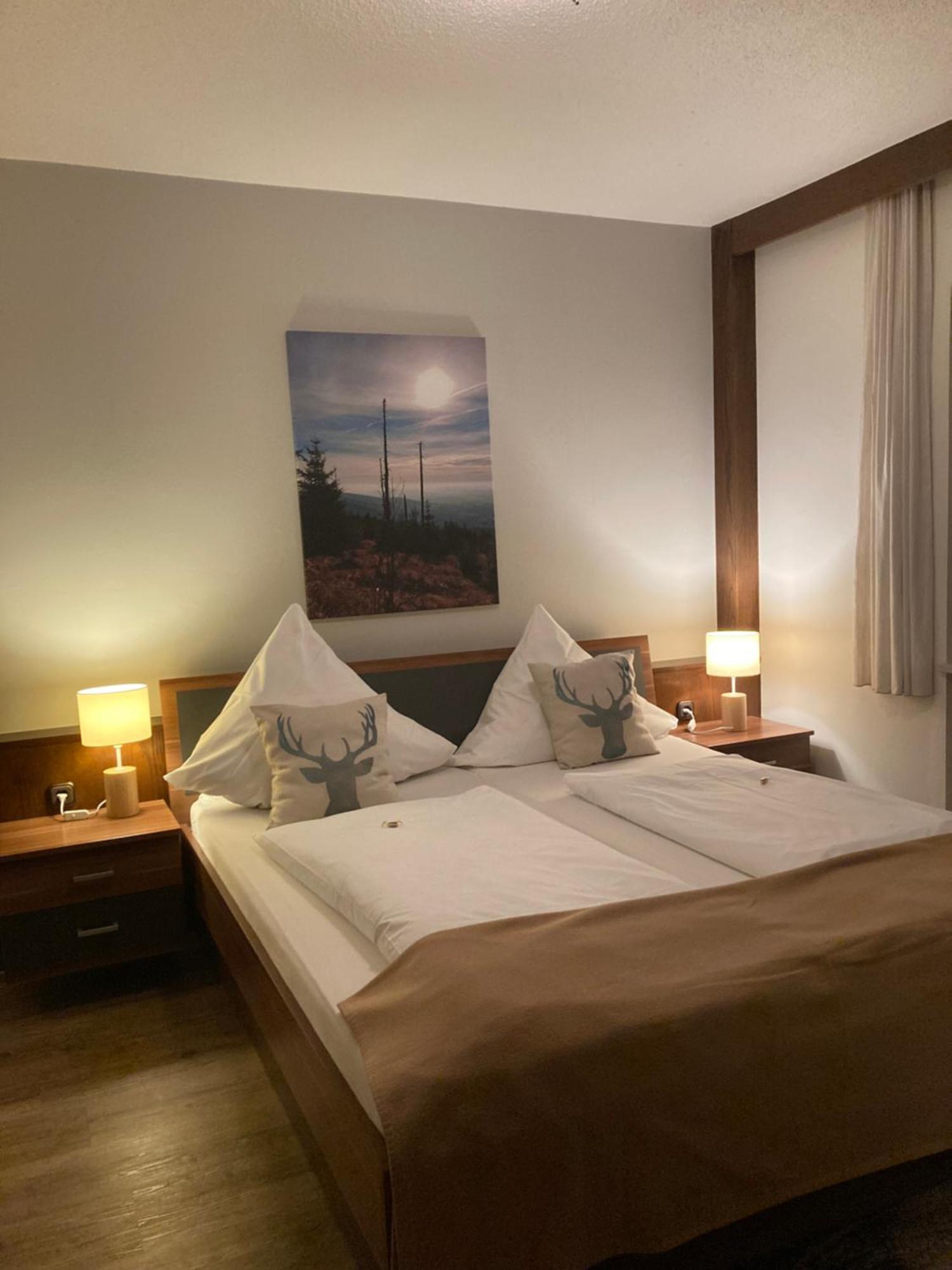 Zur Neuen Post Landgasthof Herzogsreut Buitenkant foto