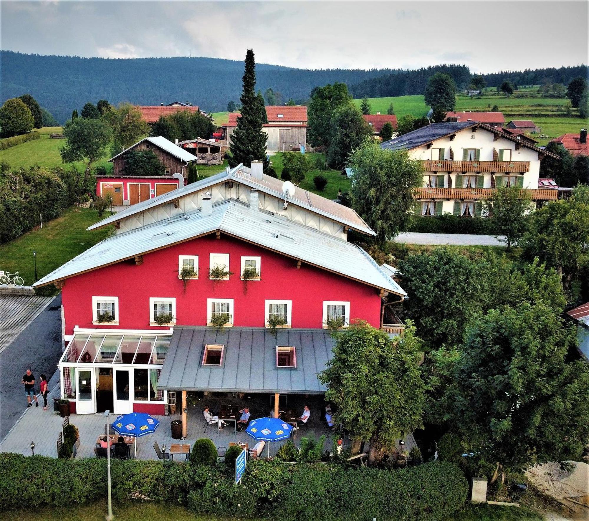 Zur Neuen Post Landgasthof Herzogsreut Buitenkant foto